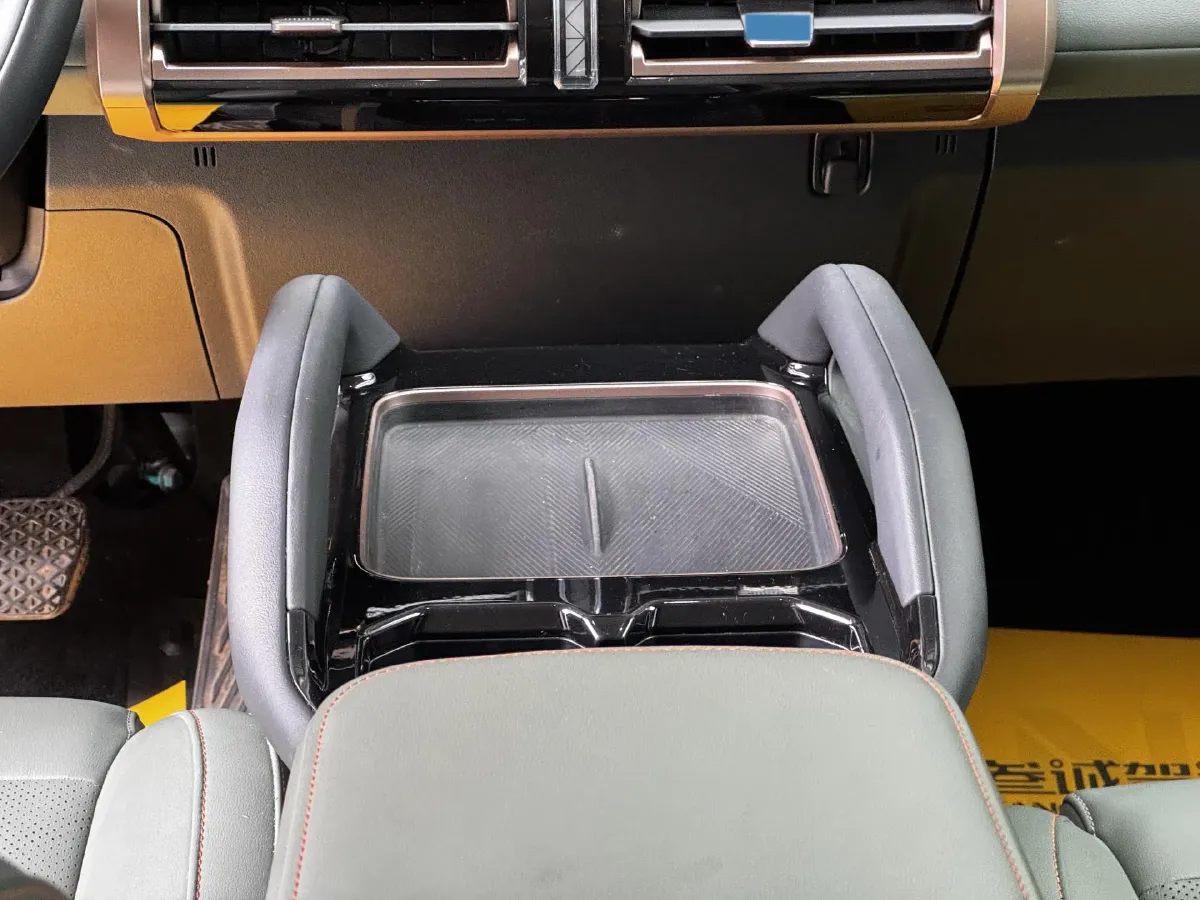 2024 JMC DaDao 2.3T 245HP L4 8AT,autocango,china used car exporter,china ev exporter,chinese used car exporter,chinese used ev exporter