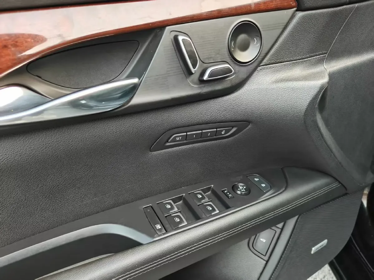 2021 Cadillac CT6 2.0T 237HP L4 10AT,autocango,china used car exporter,china ev exporter,chinese used car exporter,chinese used ev exporter