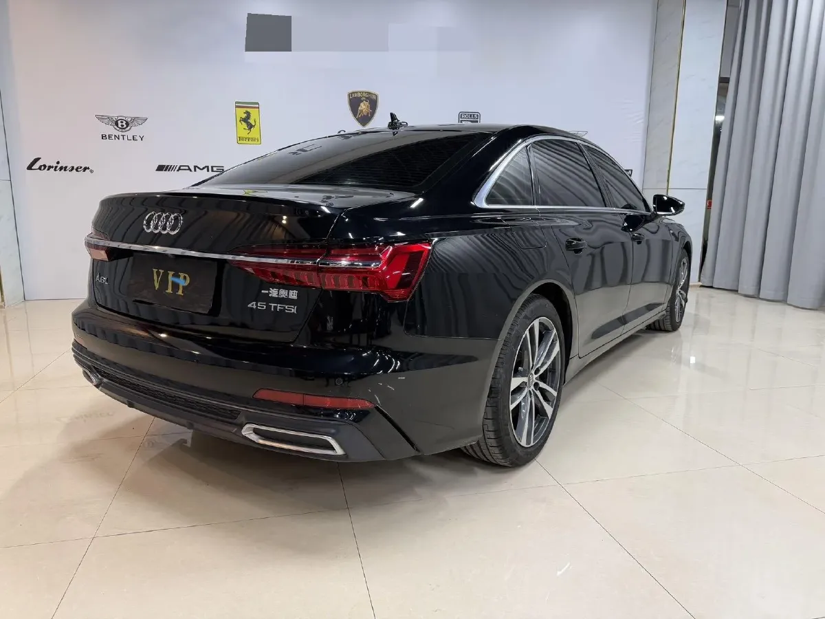 2021 Audi A6L 2.0T 190HP L4 7DCT,autocango,china used car exporter,china ev exporter,chinese used car exporter,chinese used ev exporter
