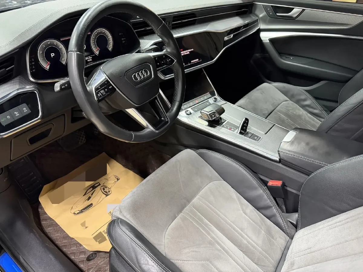 2021 Audi A6L 2.0T 190HP L4 7DCT,autocango,china used car exporter,china ev exporter,chinese used car exporter,chinese used ev exporter