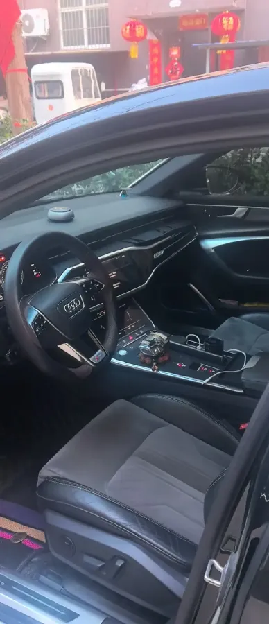 2020 Audi A6L 2.0T 252HP L4 7DCT PHEV 14.1KWH,autocango,china used car exporter,china ev exporter,chinese used car exporter,chinese used ev exporter