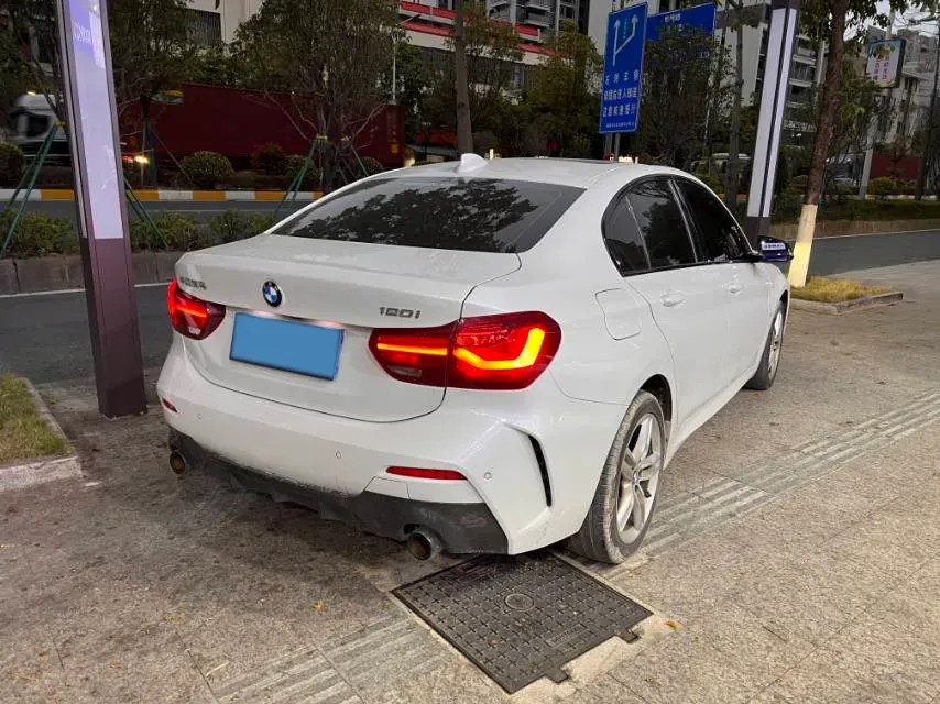 2023 BMW 1 Series 1.5T 136HP L3 7DCT,autocango,china used car exporter,china ev exporter,chinese used car exporter,chinese used ev exporter