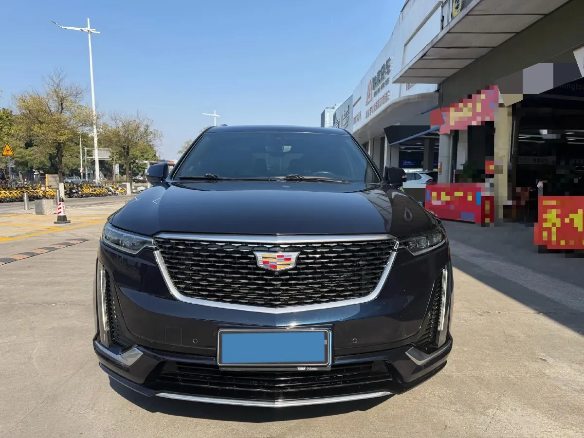 2022 Cadillac XT6 2.0T 237HP L4 9AT,autocango,china used car exporter,china ev exporter,chinese used car exporter,chinese used ev exporter