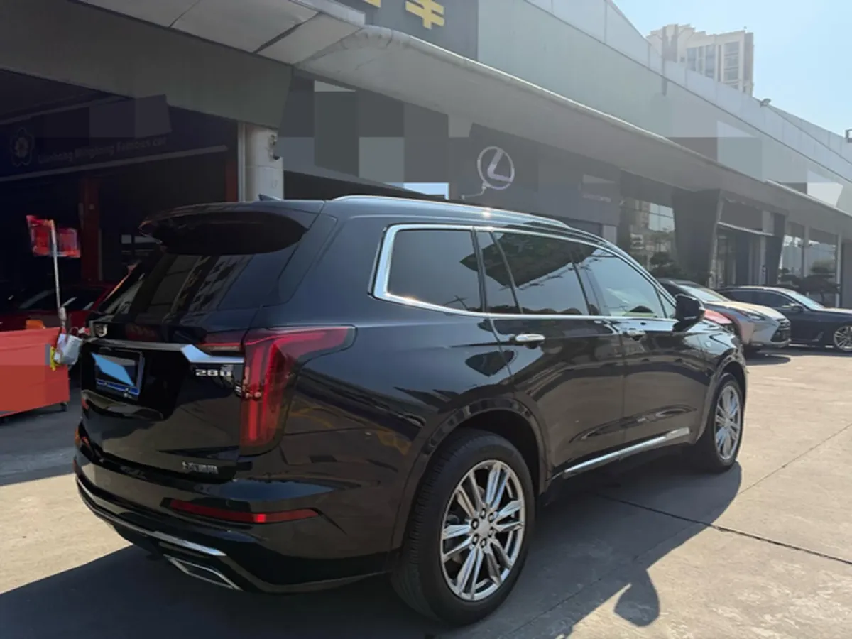 2022 Cadillac XT6 2.0T 237HP L4 9AT,autocango,china used car exporter,china ev exporter,chinese used car exporter,chinese used ev exporter