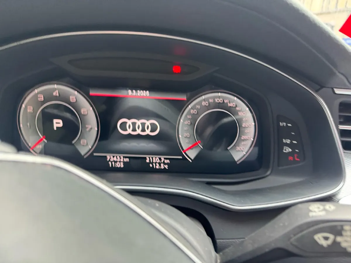 2021 Audi A6L 2.0T 190HP L4 7DCT,autocango,china used car exporter,china ev exporter,chinese used car exporter,chinese used ev exporter