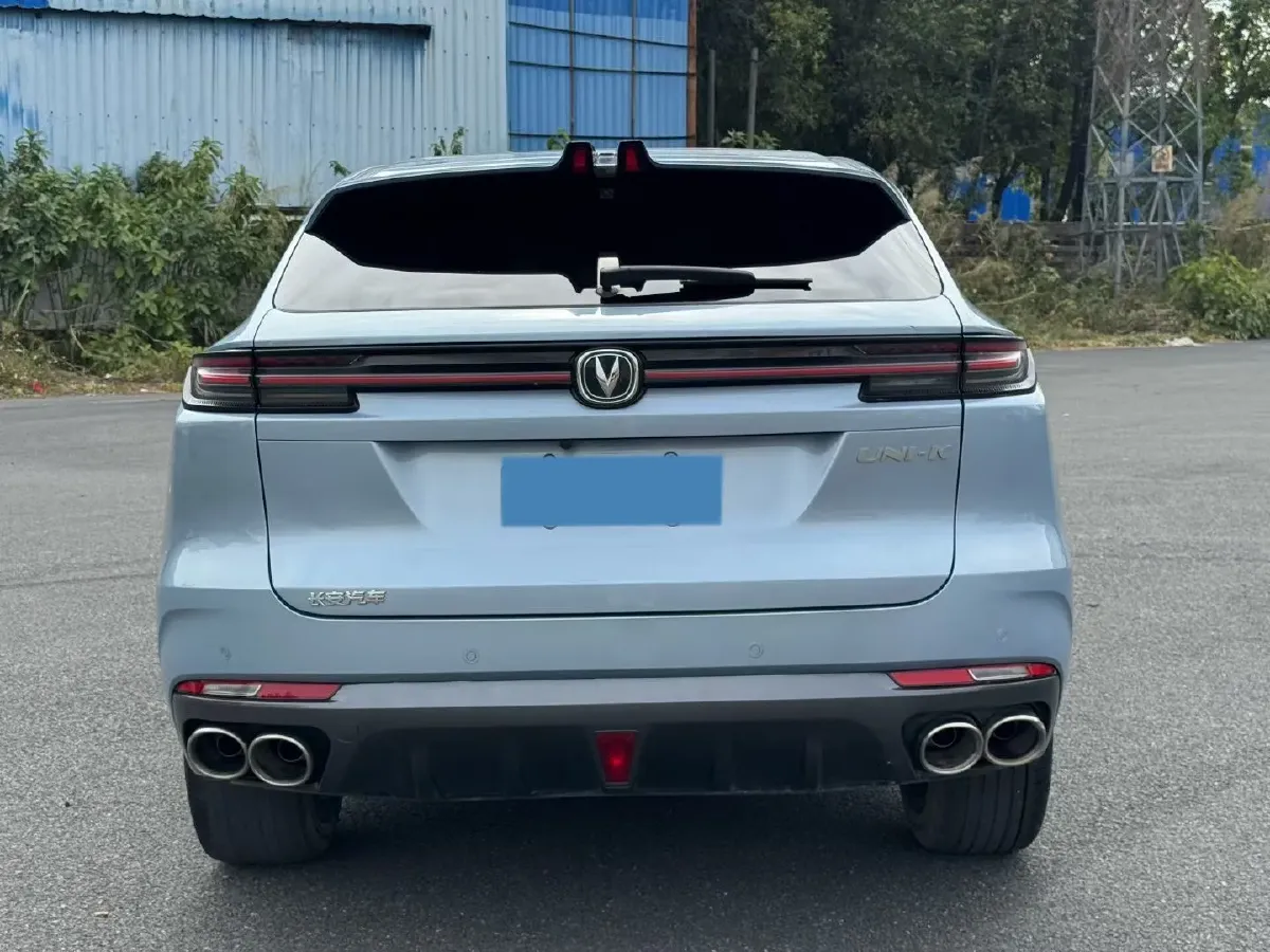 2021 ChangAn UNI-K 2.0T 233HP L4 8AT,autocango,china used car exporter,china ev exporter,chinese used car exporter,chinese used ev exporter