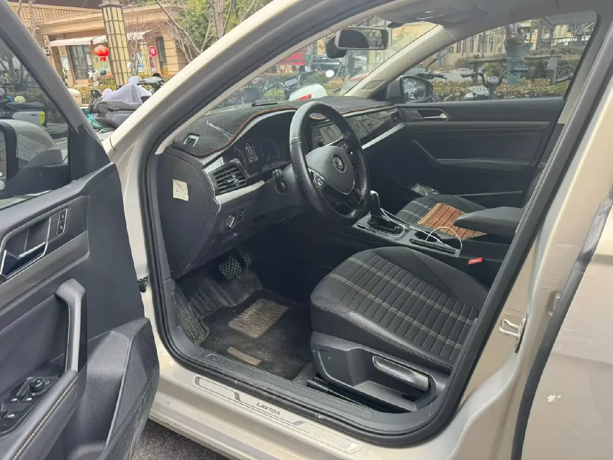 2019 Volkswagen Sagitar 1.2T 116HP L4 7DCT,autocango,china used car exporter,china ev exporter,chinese used car exporter,chinese used ev exporter