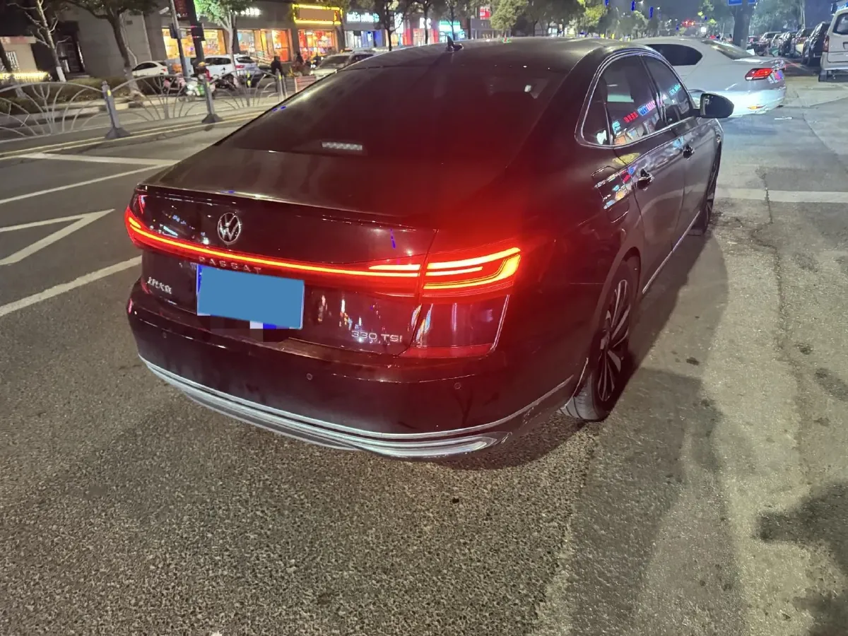 2023 Volkswagen Passat 2.0T 186HP L4 7DCT,autocango,china used car exporter,china ev exporter,chinese used car exporter,chinese used ev exporter