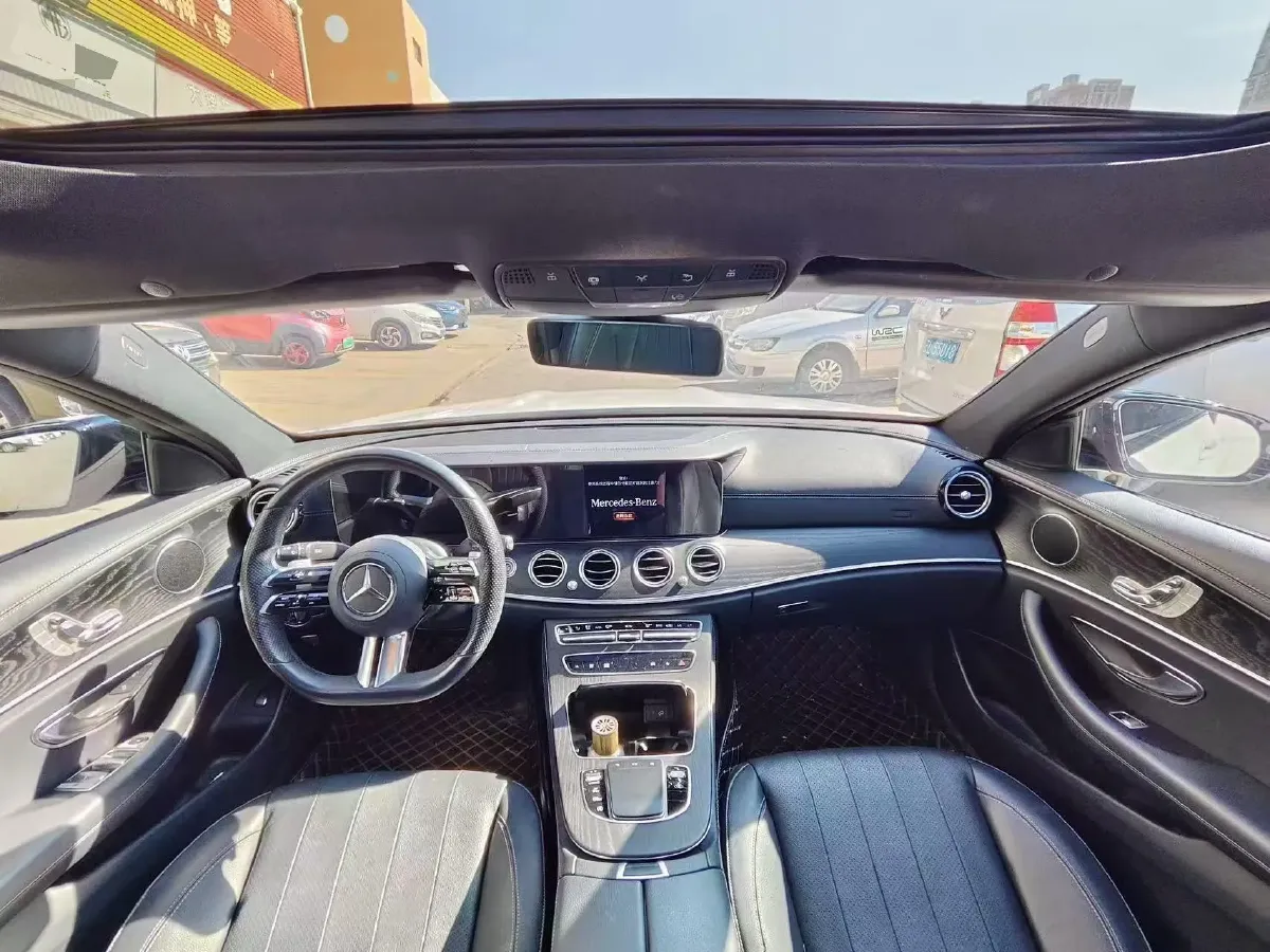 2021 Mercedes-Benz E Class 2.0T 197HP L4 9AT,autocango,china used car exporter,china ev exporter,chinese used car exporter,chinese used ev exporter