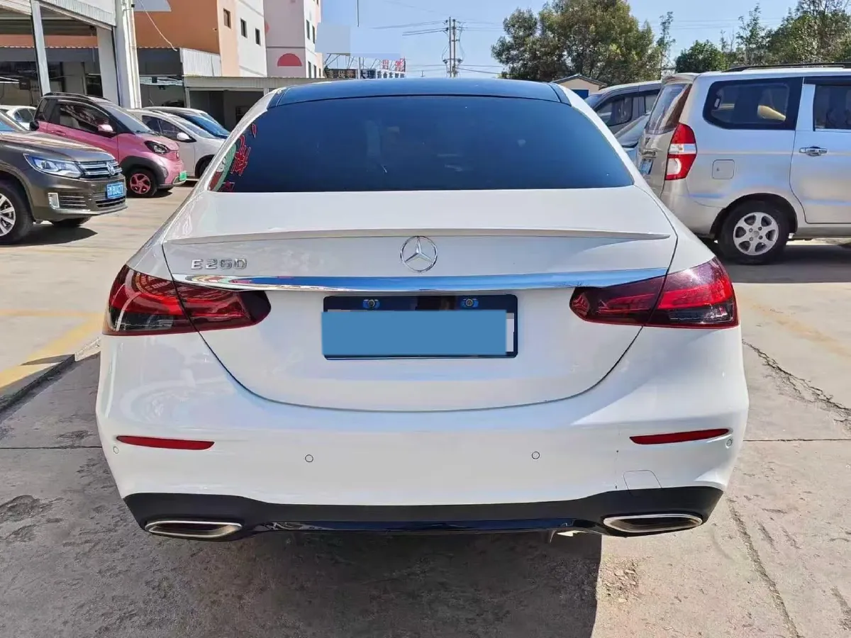 2021 Mercedes-Benz E Class 2.0T 197HP L4 9AT,autocango,china used car exporter,china ev exporter,chinese used car exporter,chinese used ev exporter