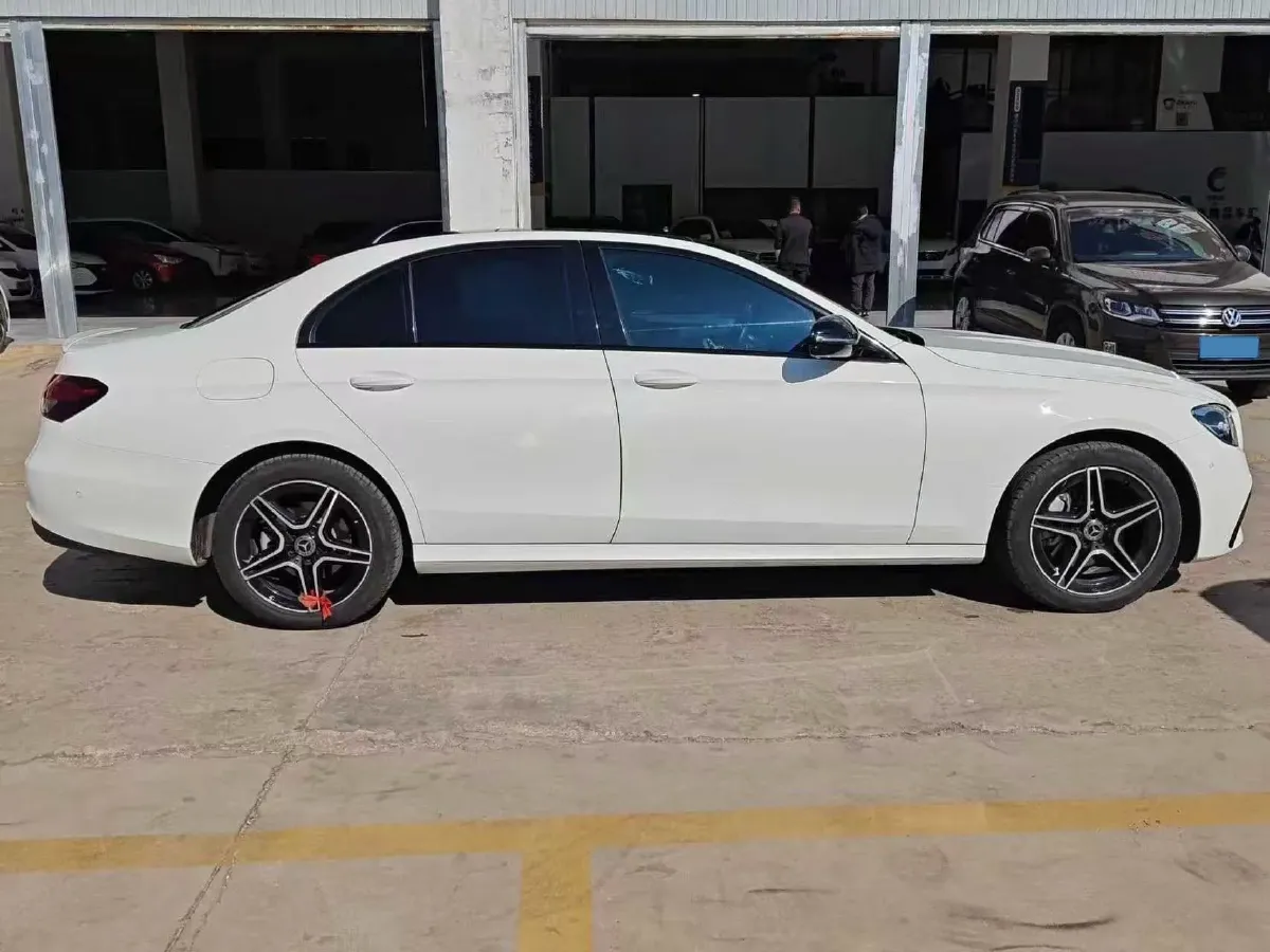 2021 Mercedes-Benz E Class 2.0T 197HP L4 9AT,autocango,china used car exporter,china ev exporter,chinese used car exporter,chinese used ev exporter