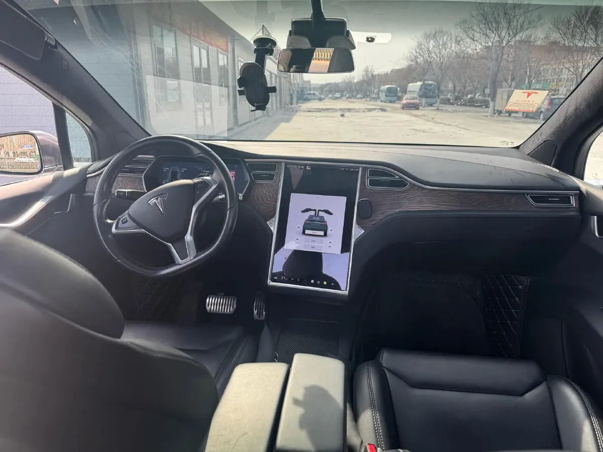 2017 Tesla Model X BEV 100KWH,autocango,china used car exporter,china ev exporter,chinese used car exporter,chinese used ev exporter