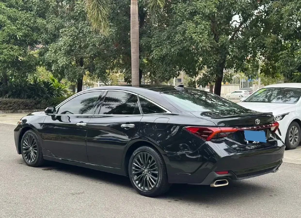 2019 Toyota Avalon 2.5L 209HP L4 8AT,autocango,china used car exporter,china ev exporter,chinese used car exporter,chinese used ev exporter