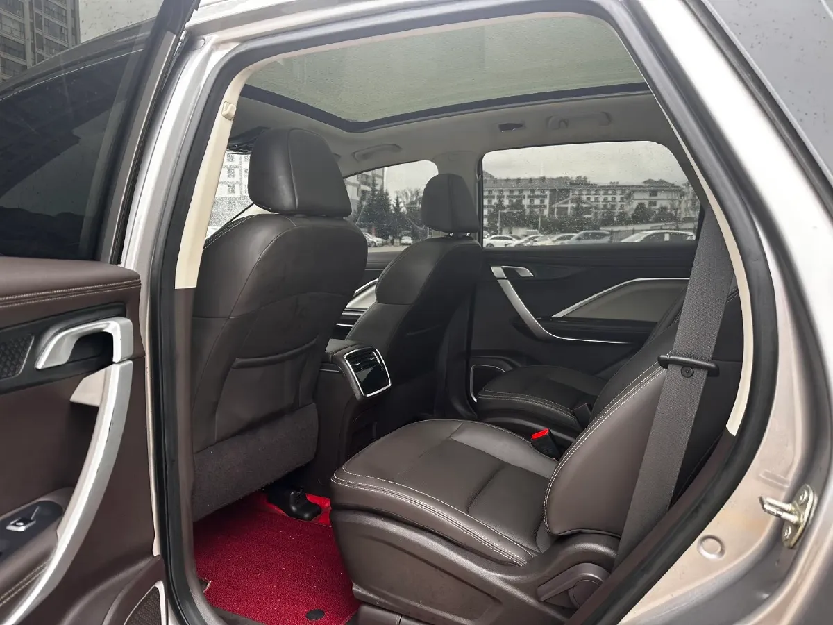 2021 Geely JiaJi 1.8T 184HP L4 7DCT,autocango,china used car exporter,china ev exporter,chinese used car exporter,chinese used ev exporter