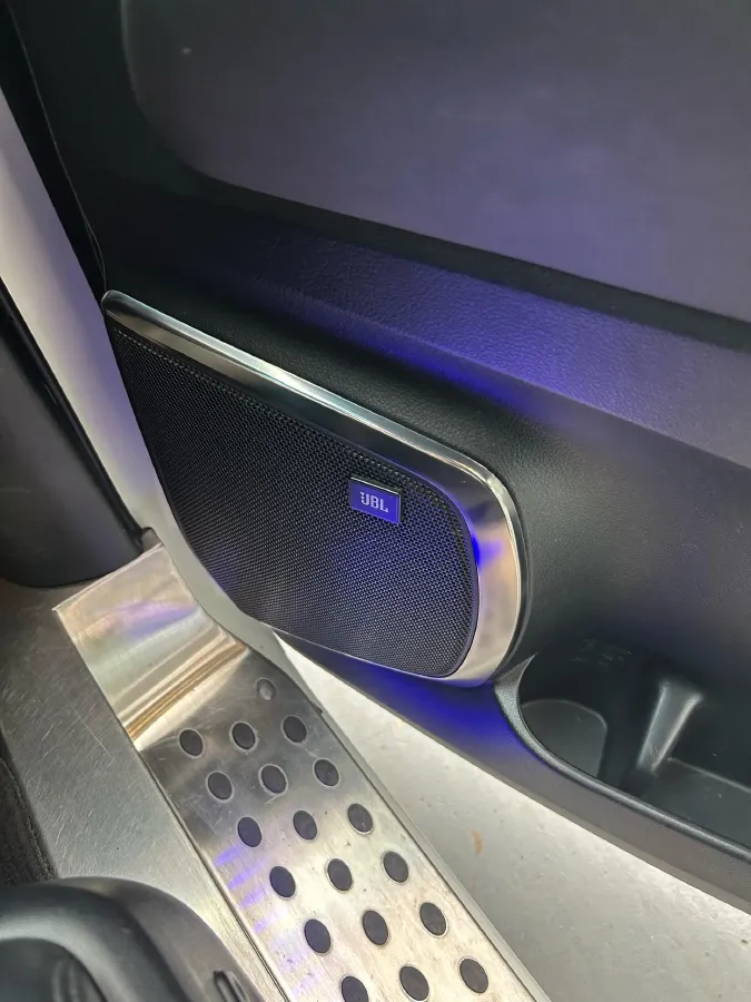 2021 Toyota Alphard 2.5L 117HP L4 E-CVT Hybrid,autocango,china used car exporter,china ev exporter,chinese used car exporter,chinese used ev exporter