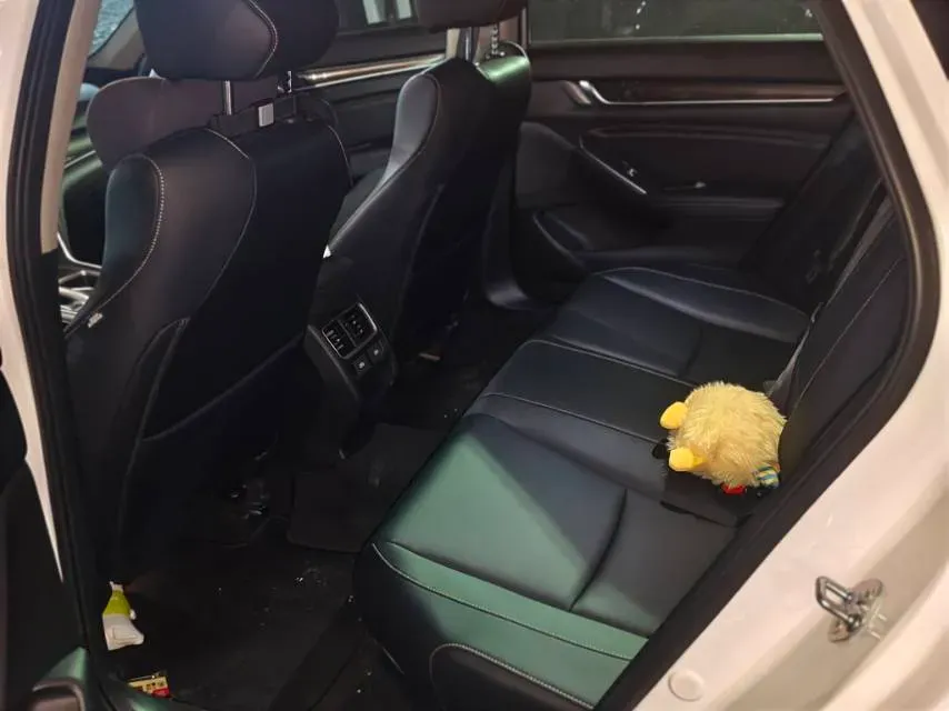 2022 Honda Accord 1.5T 194HP L4 CVT,autocango,china used car exporter,china ev exporter,chinese used car exporter,chinese used ev exporter