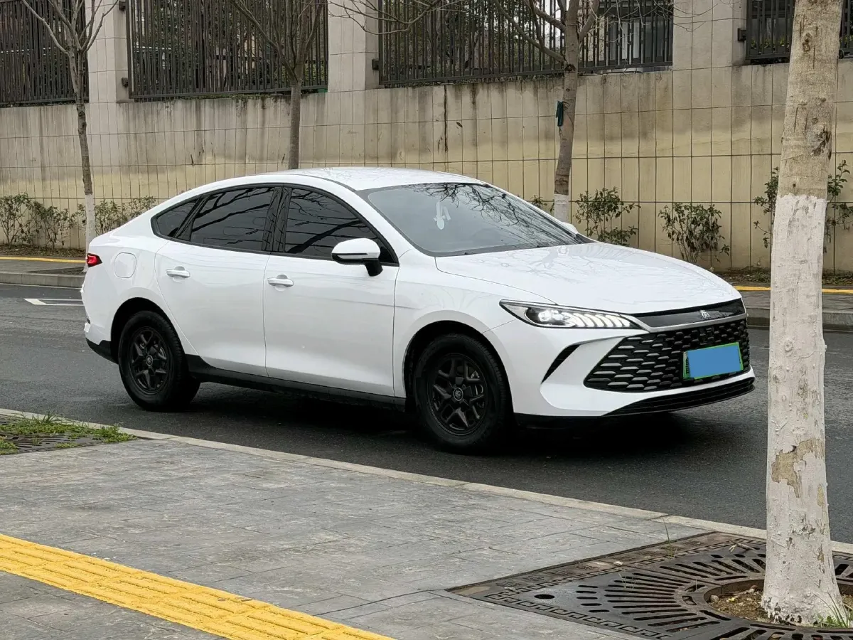 2025 BYD Qin Plus 1.5L 101HP L4 E-CVT PHEV 7.68KWH,autocango,china used car exporter,china ev exporter,chinese used car exporter,chinese used ev exporter