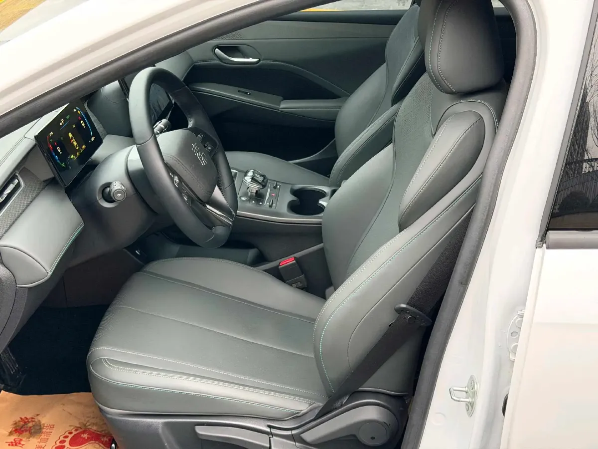 2025 BYD Qin Plus 1.5L 101HP L4 E-CVT PHEV 7.68KWH,autocango,china used car exporter,china ev exporter,chinese used car exporter,chinese used ev exporter