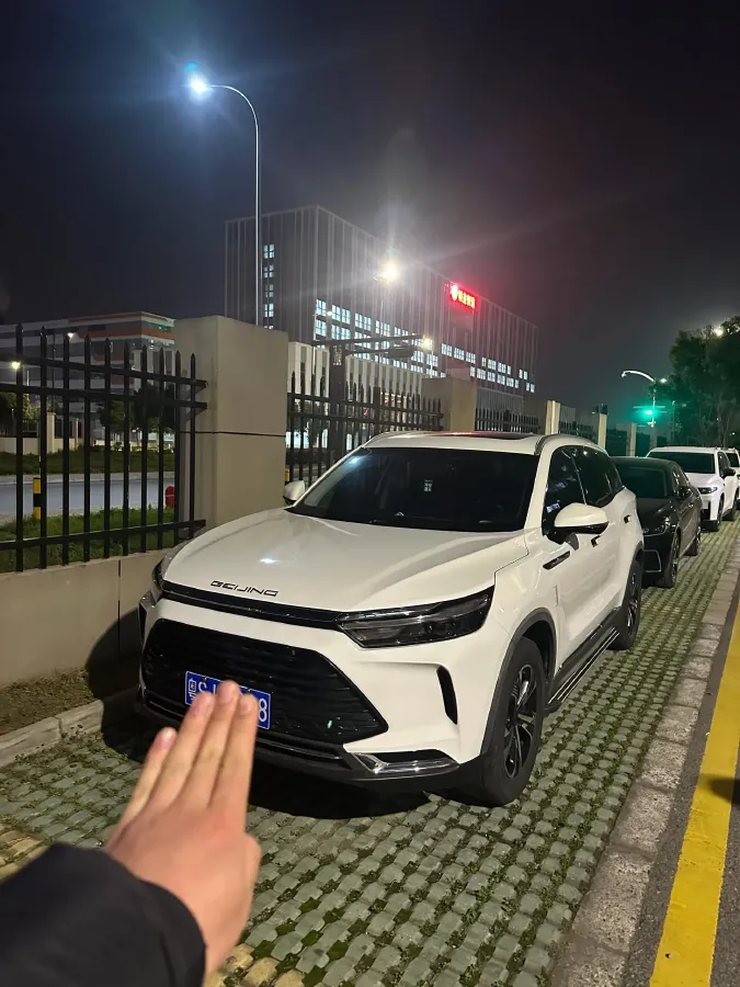2022 BeiJing Auto X7 1.5T 188HP L4 7DCT,autocango,china used car exporter,china ev exporter,chinese used car exporter,chinese used ev exporter