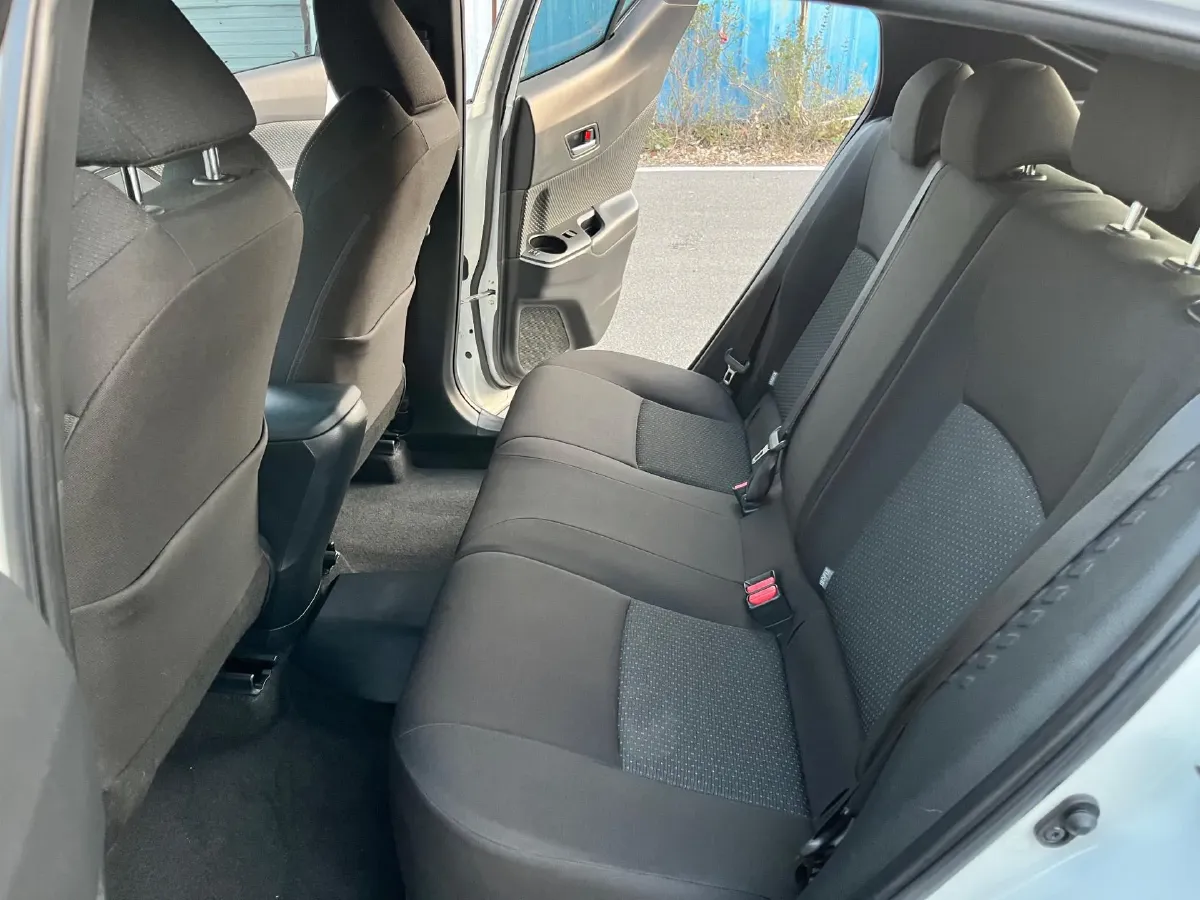 2020 Toyota C-HR EV BEV 54.3KWH,autocango,china used car exporter,china ev exporter,chinese used car exporter,chinese used ev exporter