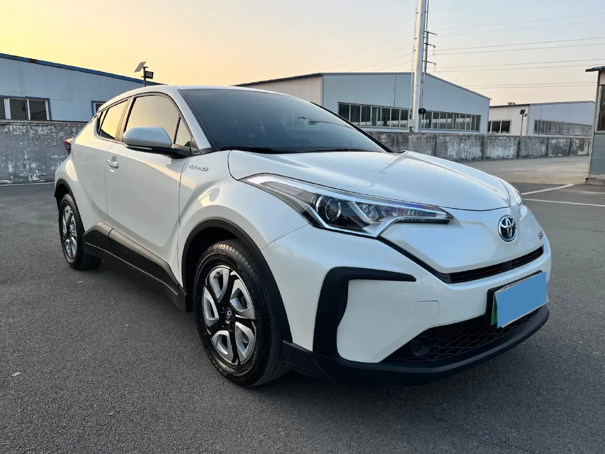 2020 Toyota C-HR EV BEV 54.3KWH,autocango,china used car exporter,china ev exporter,chinese used car exporter,chinese used ev exporter