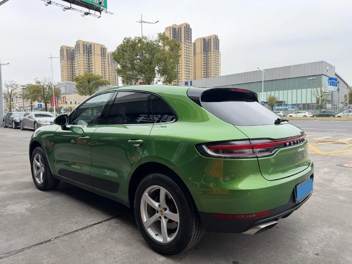 2020 Porsche Macan 2.0T 252HP L4 7DCT,autocango,china used car exporter,china ev exporter,chinese used car exporter,chinese used ev exporter