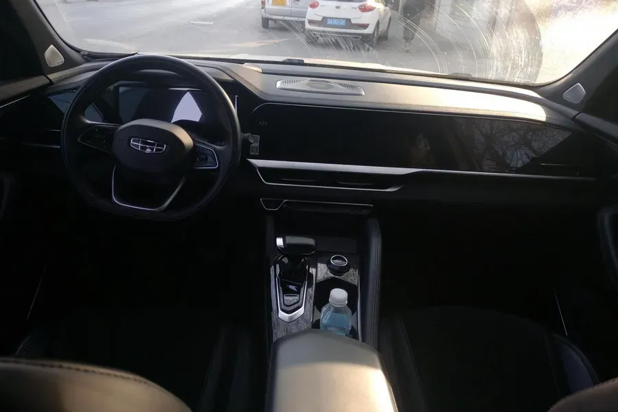 2024 Geely Monjaro 2.0T 238HP L4 8AT,autocango,china used car exporter,china ev exporter,chinese used car exporter,chinese used ev exporter