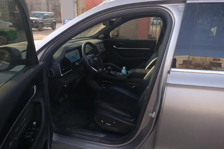 2024 Geely Monjaro 2.0T 238HP L4 8AT,autocango,china used car exporter,china ev exporter,chinese used car exporter,chinese used ev exporter