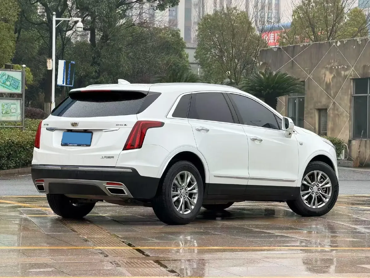 2021 Cadillac XT5 2.0T 237HP L4 9AT,autocango,china used car exporter,china ev exporter,chinese used car exporter,chinese used ev exporter