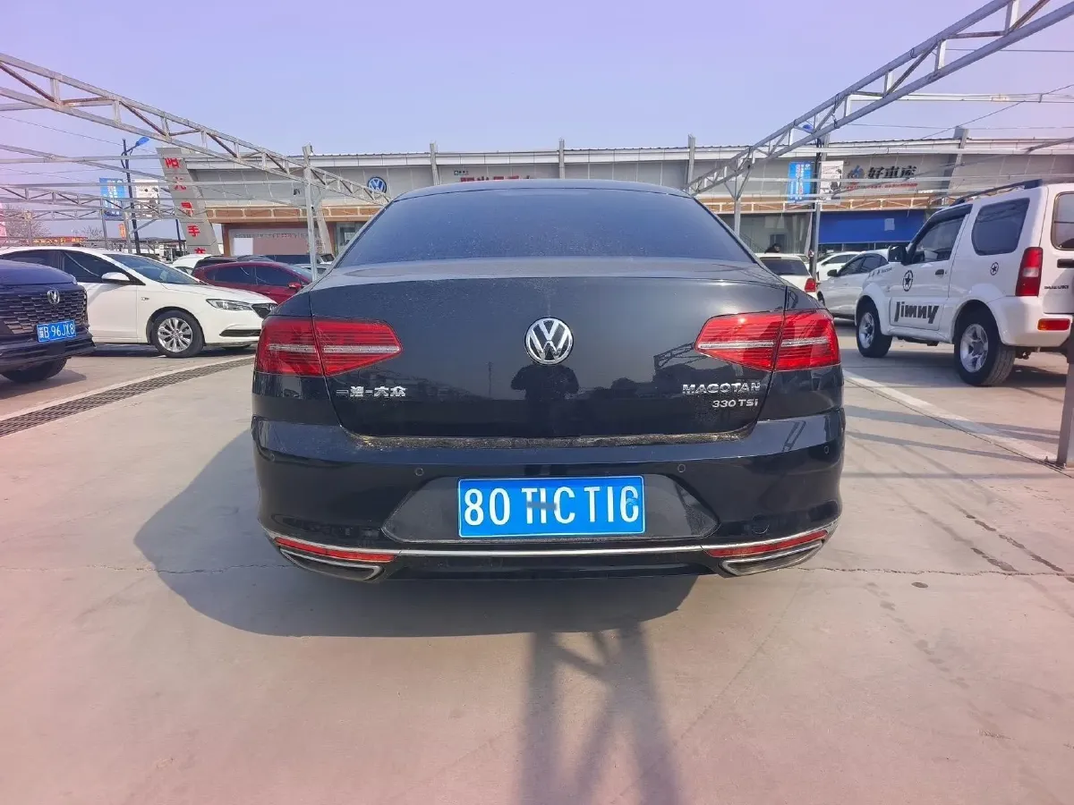 2018 Volkswagen Magotan 1.8T 180HP L4 7DCT,autocango,china used car exporter,china ev exporter,chinese used car exporter,chinese used ev exporter