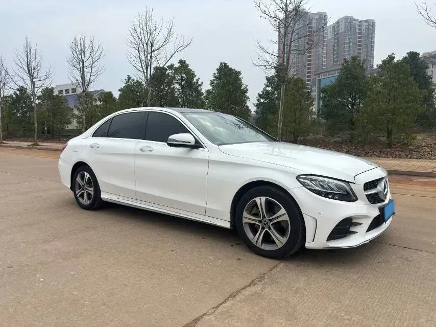 2021 Mercedes-Benz C Class 1.5T 184HP L4 9AT,autocango,china used car exporter,china ev exporter,chinese used car exporter,chinese used ev exporter