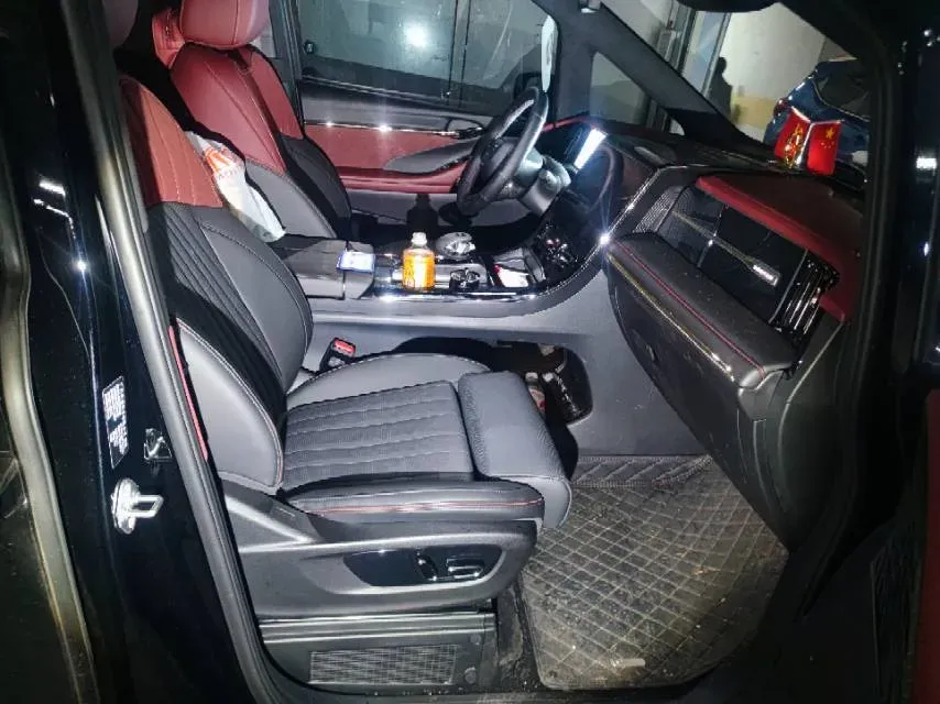 2024 GAC Trumpchi M8 2.0T 252HP L4 8AT,autocango,china used car exporter,china ev exporter,chinese used car exporter,chinese used ev exporter