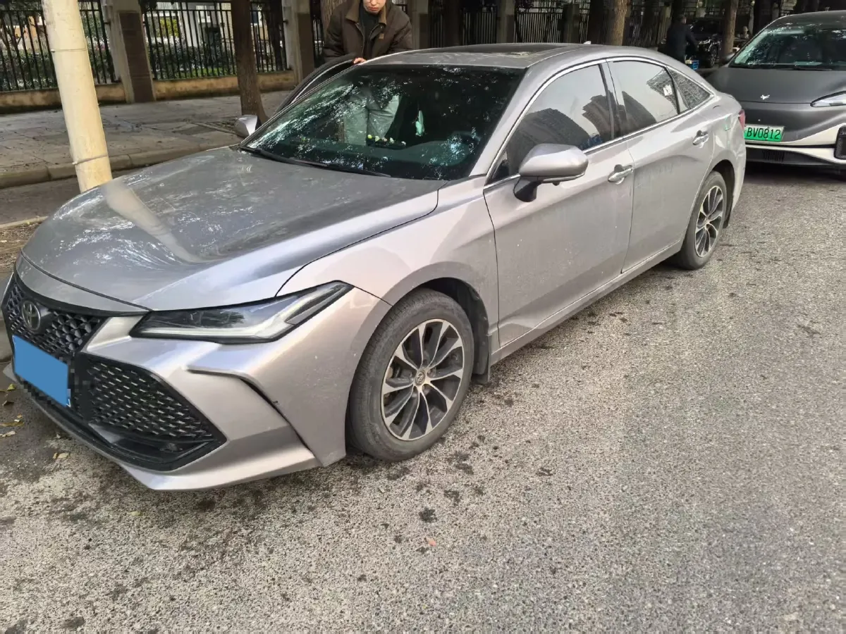 2022 Toyota Avalon 2.0L 178HP L4 CVT,autocango,china used car exporter,china ev exporter,chinese used car exporter,chinese used ev exporter