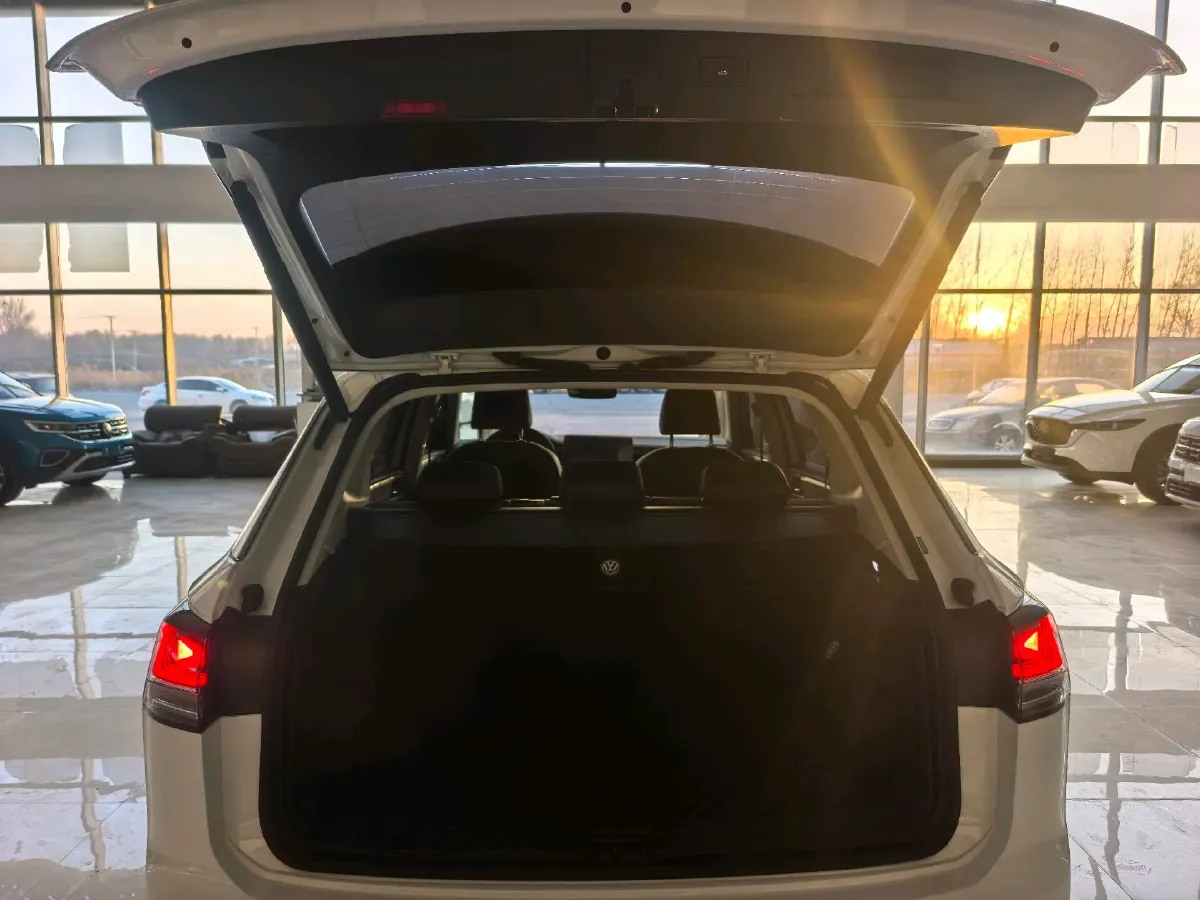 2023 Volkswagen Tayron 1.4T 150HP L4 7DCT,autocango,china used car exporter,china ev exporter,chinese used car exporter,chinese used ev exporter