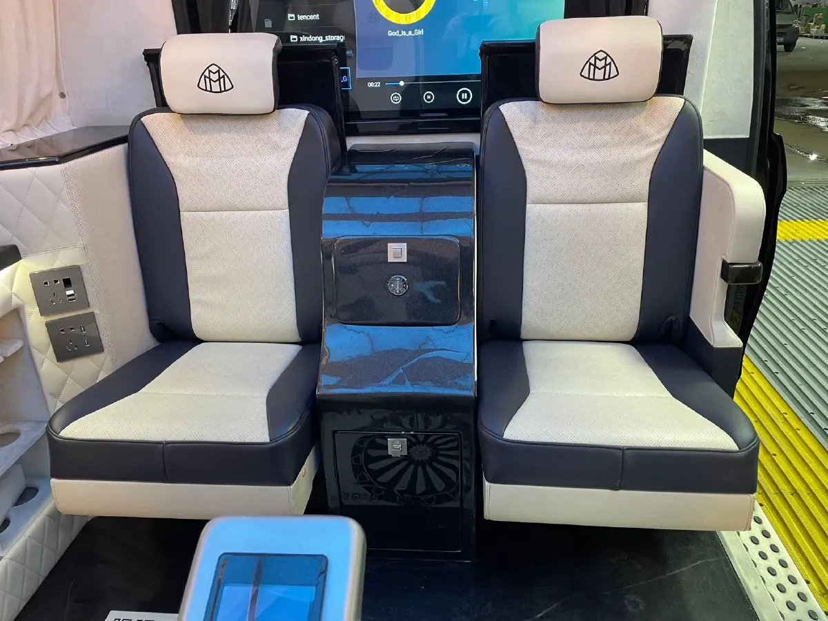 2019 DongFeng Forthing M7 2.0T 190HP L4 6AT,autocango,china used car exporter,china ev exporter,chinese used car exporter,chinese used ev exporter