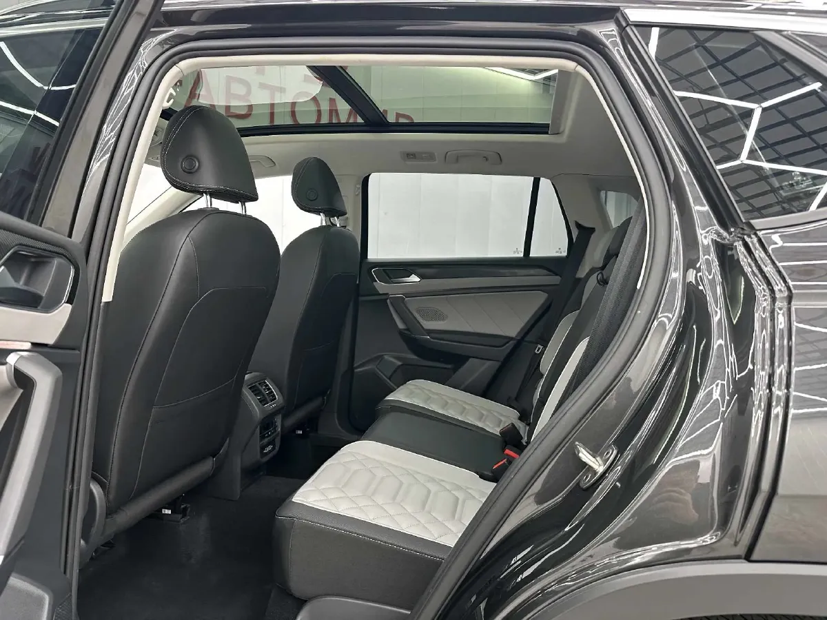 2023 Volkswagen Tayron 1.4T 150HP L4 7DCT,autocango,china used car exporter,china ev exporter,chinese used car exporter,chinese used ev exporter