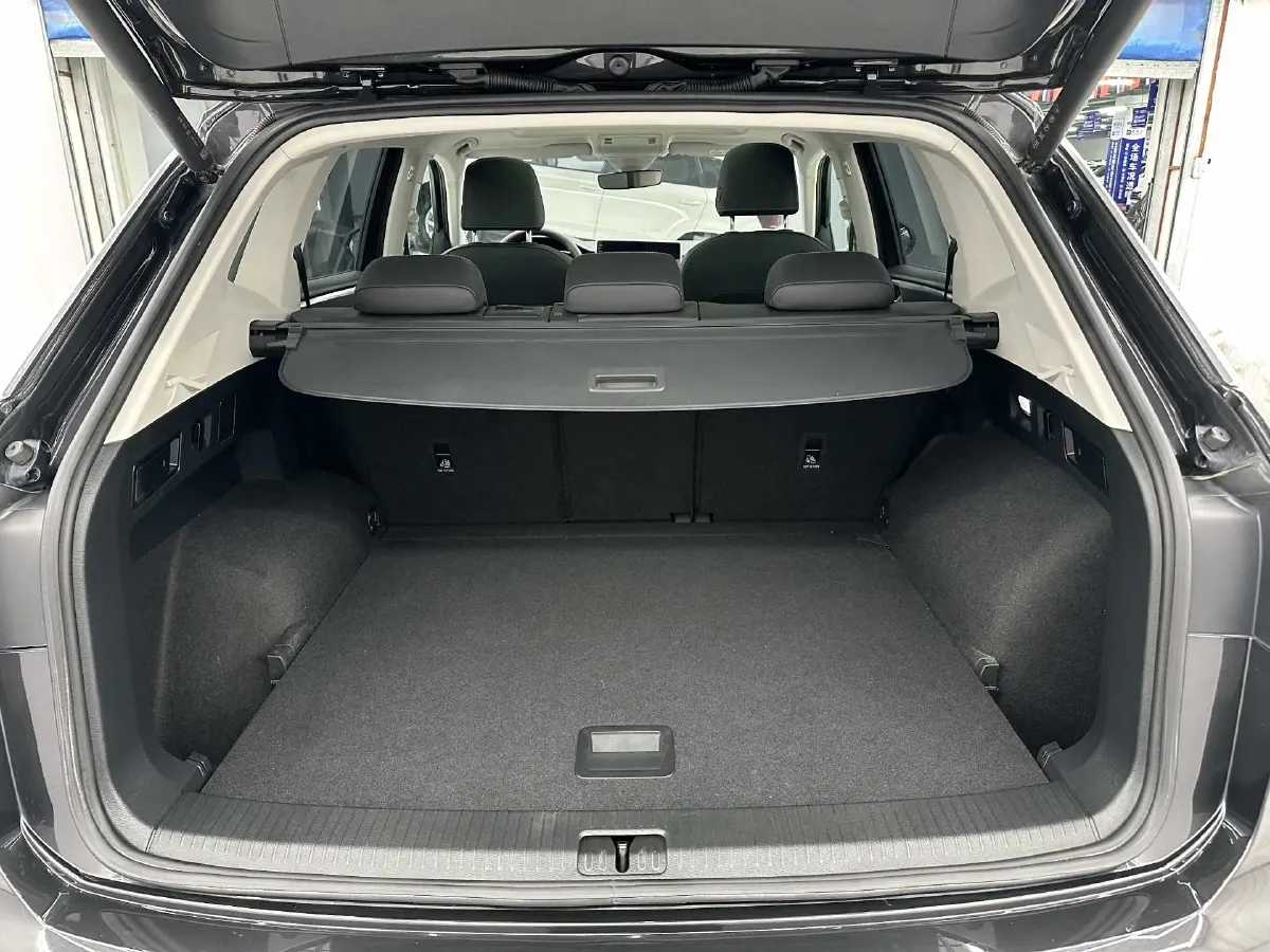 2023 Volkswagen Tayron 1.4T 150HP L4 7DCT,autocango,china used car exporter,china ev exporter,chinese used car exporter,chinese used ev exporter