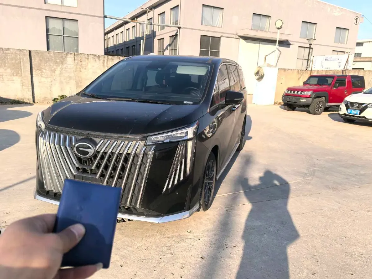 2024 GAC Trumpchi M8 2.0T 252HP L4 8AT,autocango,china used car exporter,china ev exporter,chinese used car exporter,chinese used ev exporter