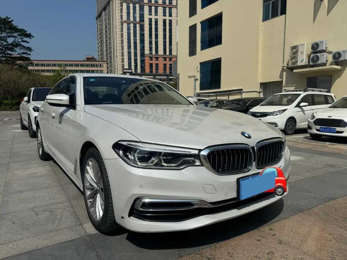 2020 BMW 5 Series 2.0T 252HP L4 8AT,autocango,china used car exporter,china ev exporter,chinese used car exporter,chinese used ev exporter