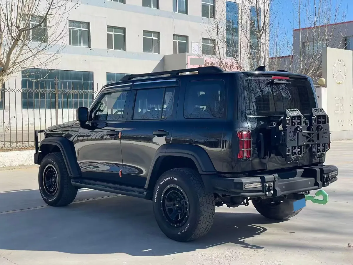 2023 Tank 300 2.0T 227HP L4 8AT,autocango,china used car exporter,china ev exporter,chinese used car exporter,chinese used ev exporter