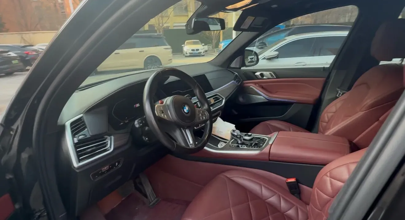 2022 BMW X5 3.0T 333HP L6 8AT,autocango,china used car exporter,china ev exporter,chinese used car exporter,chinese used ev exporter