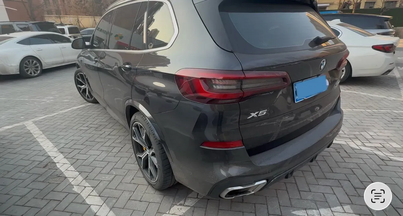 2022 BMW X5 3.0T 333HP L6 8AT,autocango,china used car exporter,china ev exporter,chinese used car exporter,chinese used ev exporter