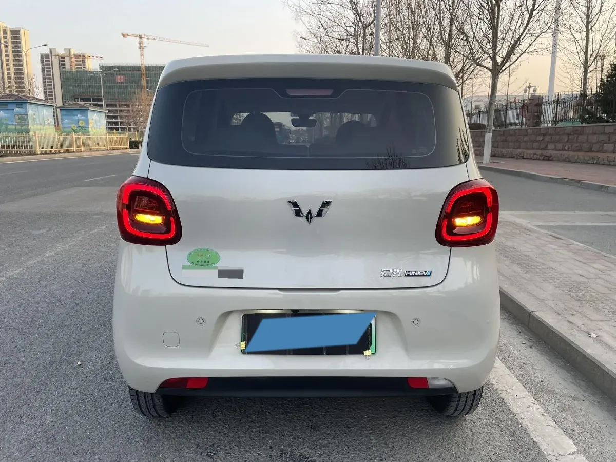2025 WuLing HongGuang MINI EV BEV 16.2KWH,autocango,china used car exporter,china ev exporter,chinese used car exporter,chinese used ev exporter