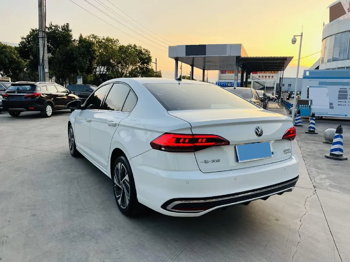 2023 Volkswagen Bora 1.2T 116HP L4 7DCT,autocango,china used car exporter,china ev exporter,chinese used car exporter,chinese used ev exporter
