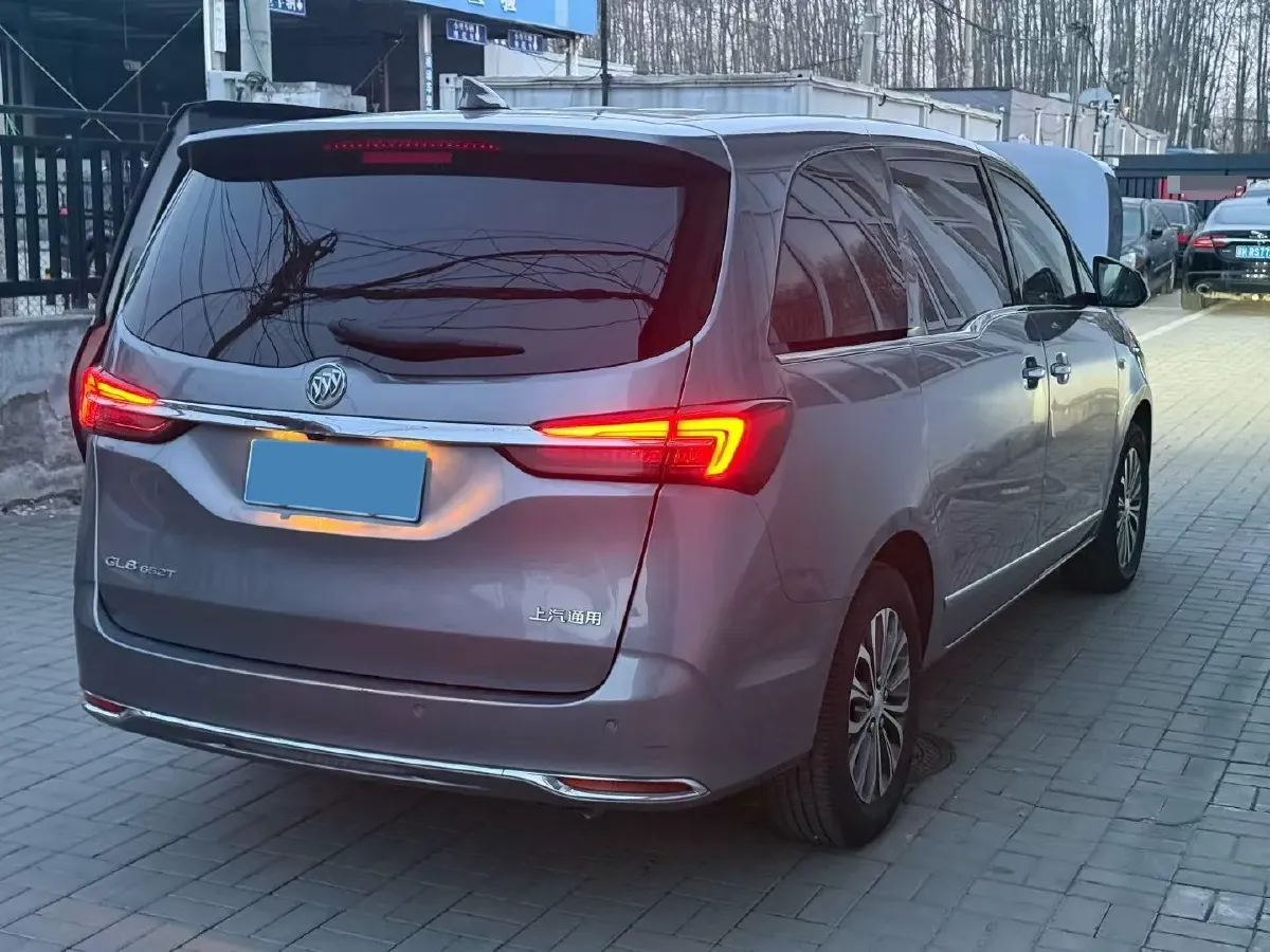 2021 Buick GL8 2.0T 237HP L4 9AT,autocango,china used car exporter,china ev exporter,chinese used car exporter,chinese used ev exporter