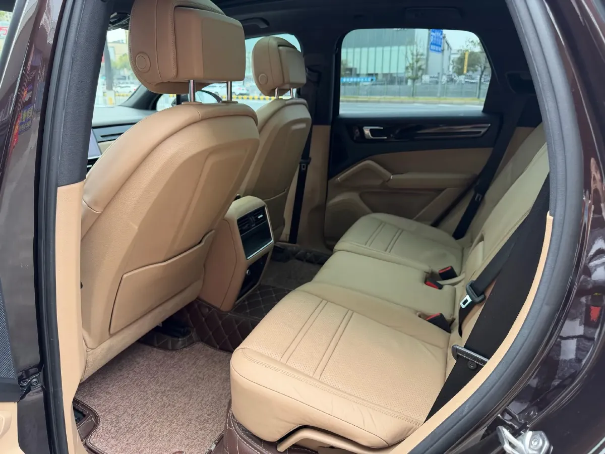 2018 Porsche Cayenne 3.0T 340HP V6 8AT,autocango,china used car exporter,china ev exporter,chinese used car exporter,chinese used ev exporter