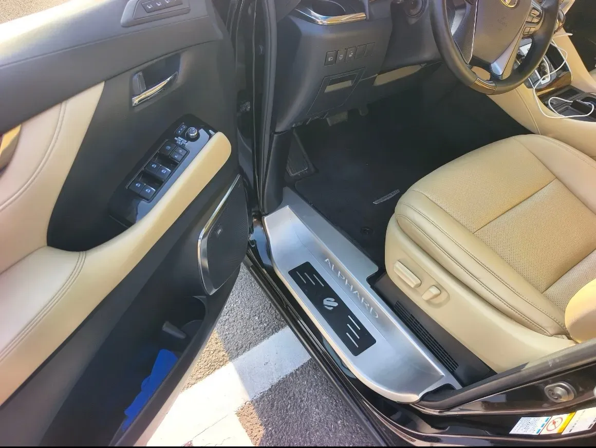 2019 Toyota Alphard 2.5L 117HP L4 E-CVT Hybrid,autocango,china used car exporter,china ev exporter,chinese used car exporter,chinese used ev exporter