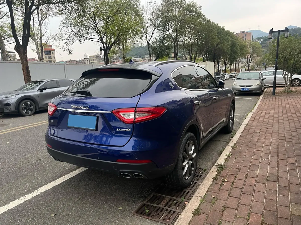 2019 Maserati Levante 3.0T 350HP V6 8AT,autocango,china used car exporter,china ev exporter,chinese used car exporter,chinese used ev exporter