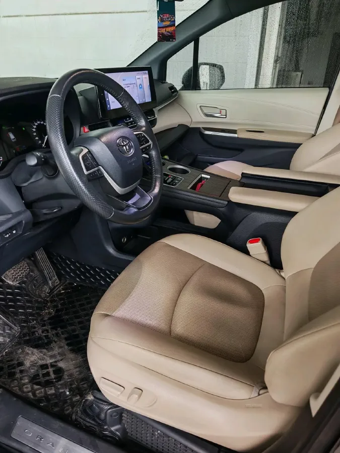 2023 Toyota Granvia 2.5L 189HP L4 E-CVT Hybrid,autocango,china used car exporter,china ev exporter,chinese used car exporter,chinese used ev exporter