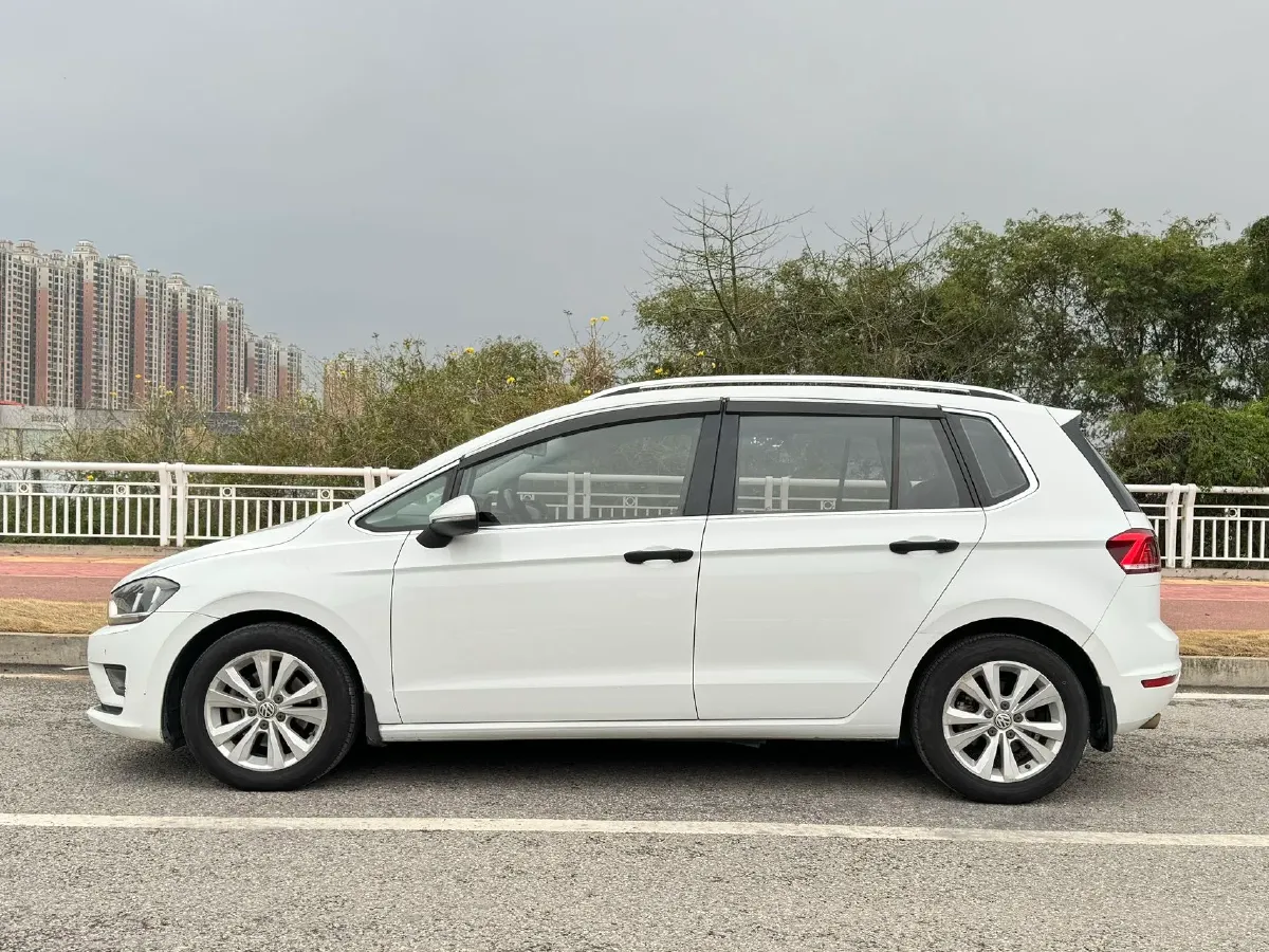 2018 Volkswagen Golf Sportsvan 1.4T 131HP L4 7DCT,autocango,china used car exporter,china ev exporter,chinese used car exporter,chinese used ev exporter